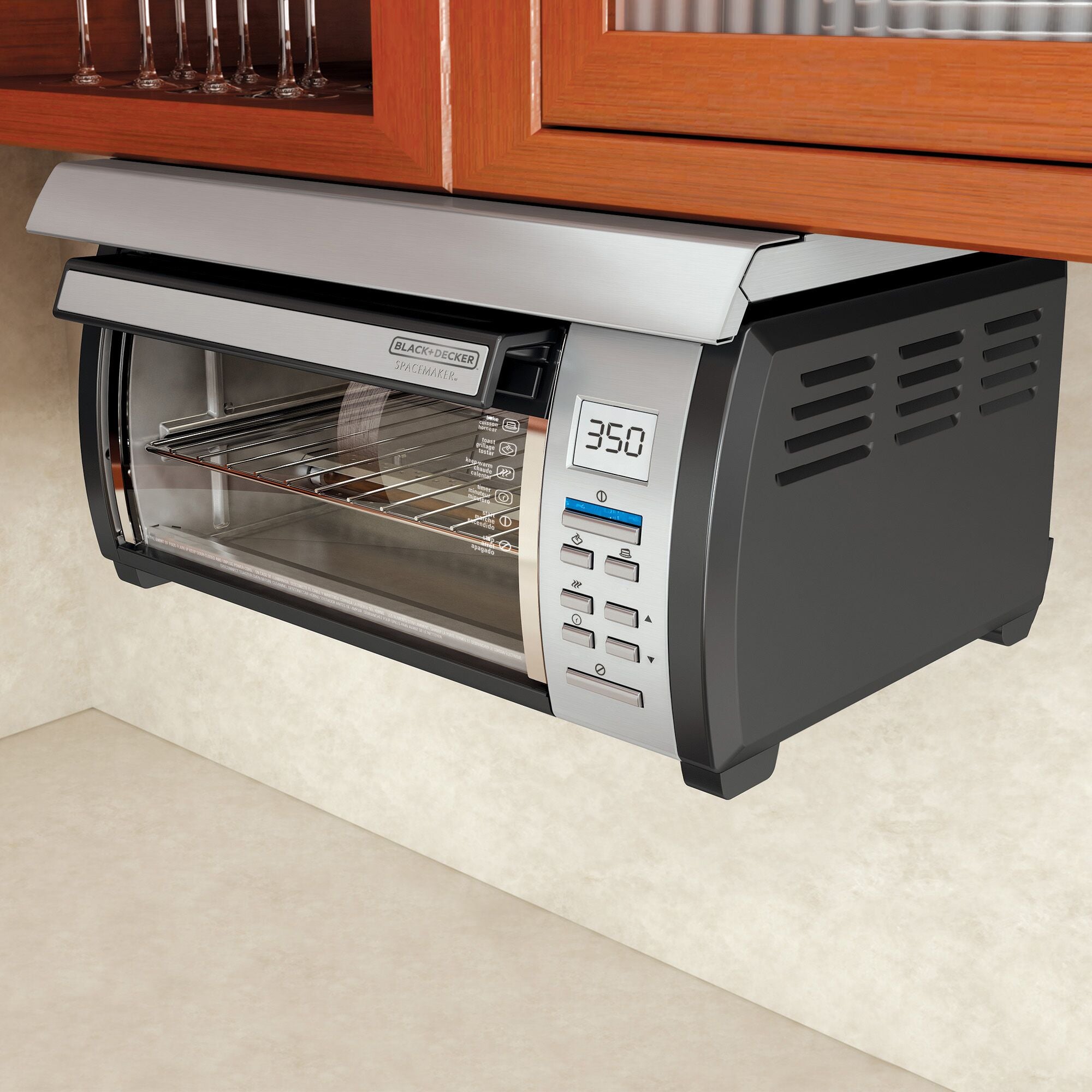 Black & Decker SpaceMaker Under-the-Cabinet 4-Slice Toaster Oven