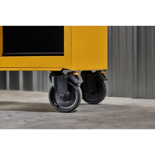 41 in. 8-Drawer Rolling Tool Cabinet