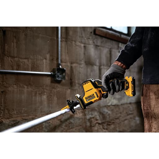 12V MAX Brushless One-Handed Cordless Reciprocating Saw Kit