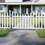 2.5ft H x 5.1ft W (1 Gate) No Dig Zippity Madison Gate Kit, White Vinyl Picket Fence Gate Kit for Madison Fence Panels, Child or Dog Gate for Backyard, Patio, Outdoor, or Garden Fence, ZP19028