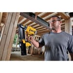 21° Plastic Collated Cordless Framing Nailer Kit