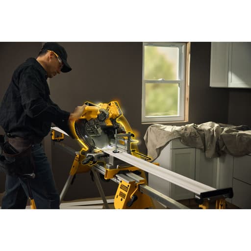 20V MAX XR 10 in. Double Bevel Fixed Miter Saw Kit