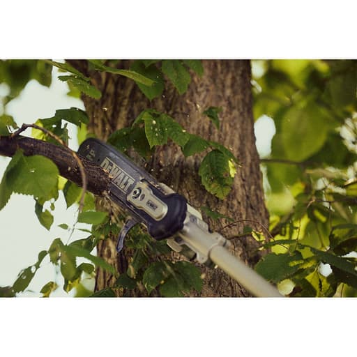 60V MAX 10 in. 140 in. Telescoping Pole Saw Kit