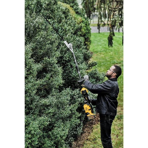 Articulating Hedge Trimmer Attachment