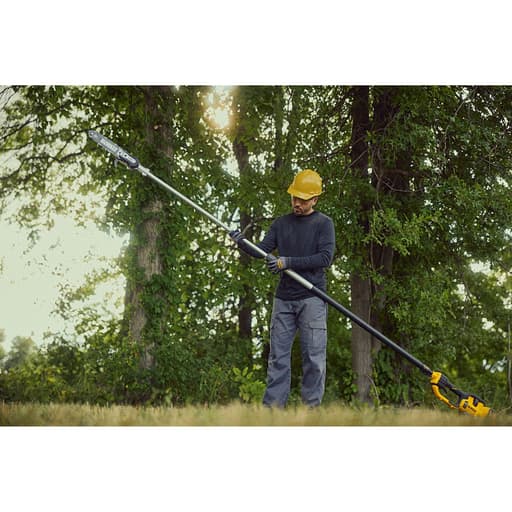 60V MAX 10 in. Telescoping Pole Saw